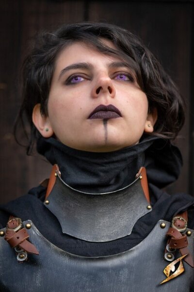 Renegade women's armor, gorget