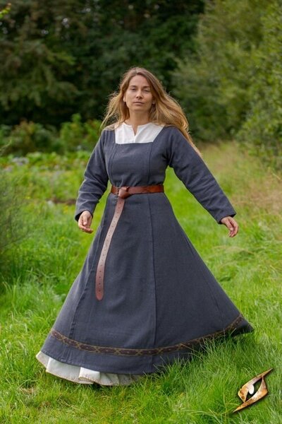 Medieval dress Estrid with herringbone pattern, dark grey
