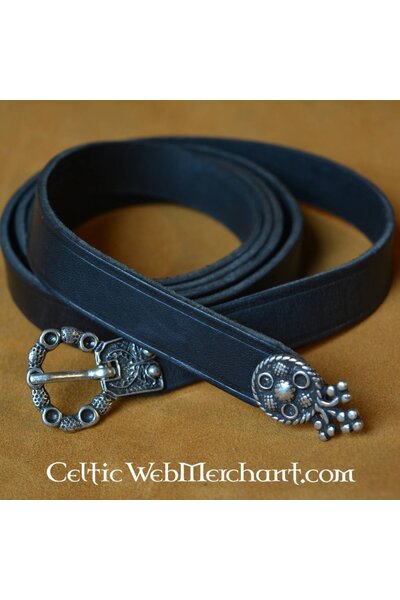 15th century belt with belt end London, black leather, silvered buckle