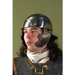Celtic helmet Nidau