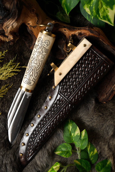 Viking seax Borre style with bone grip