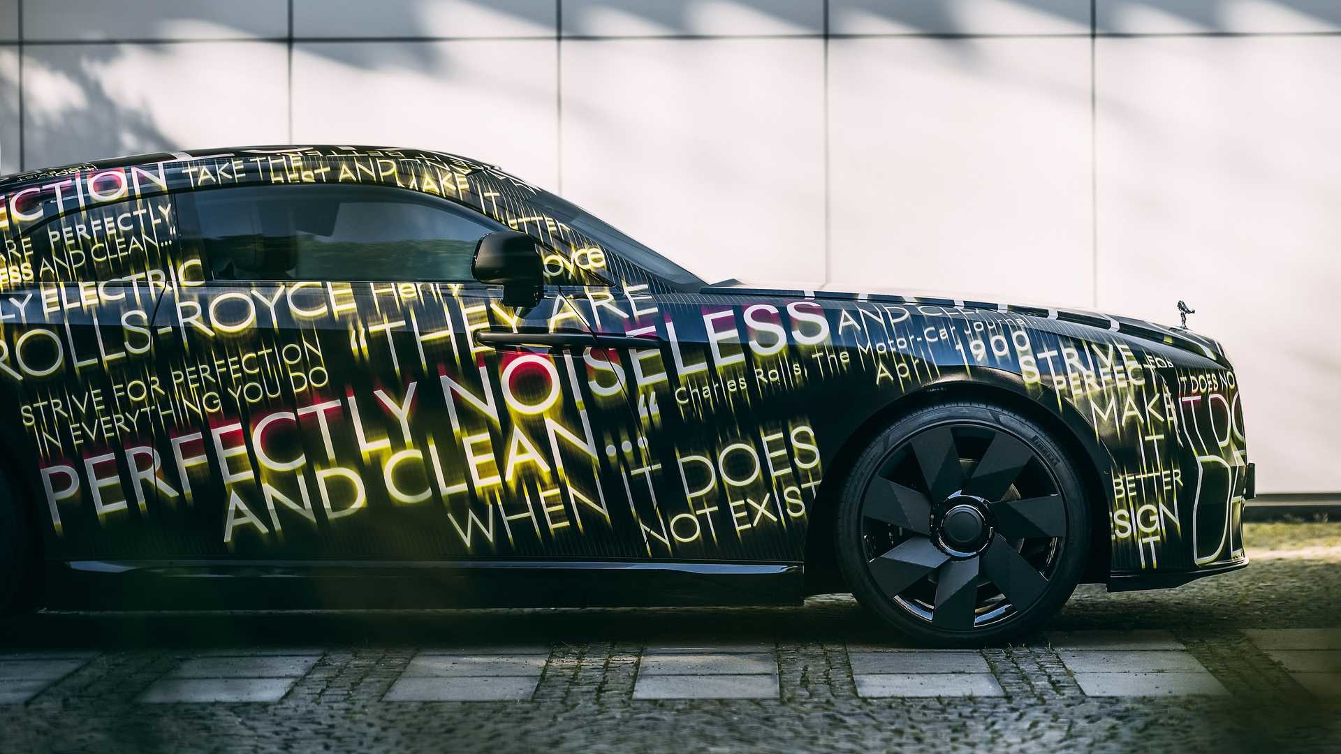 De Rolls-Royce wordt elektrisch 