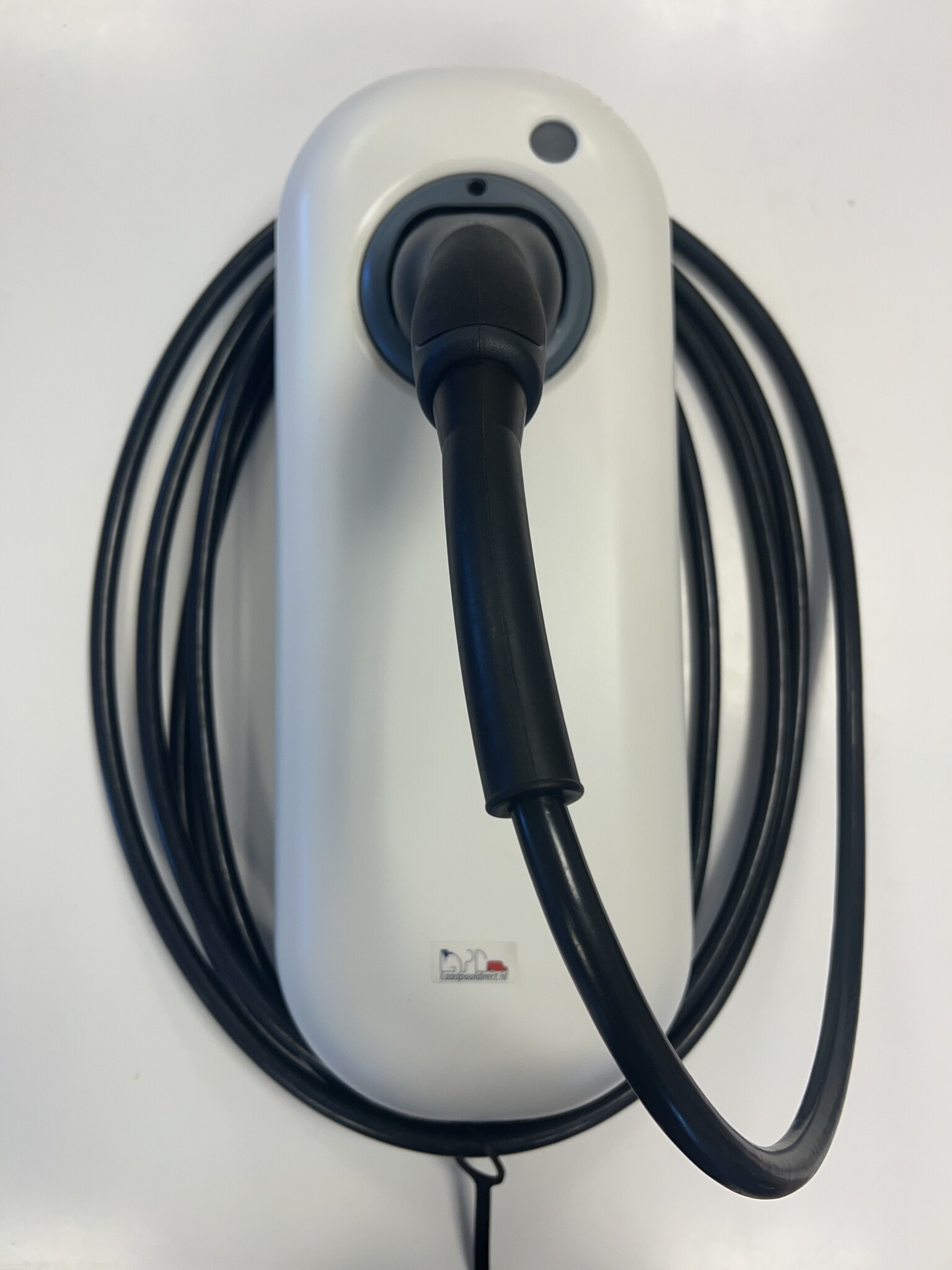 Newmotion Home Standard gebruikt 5m vaste kabel