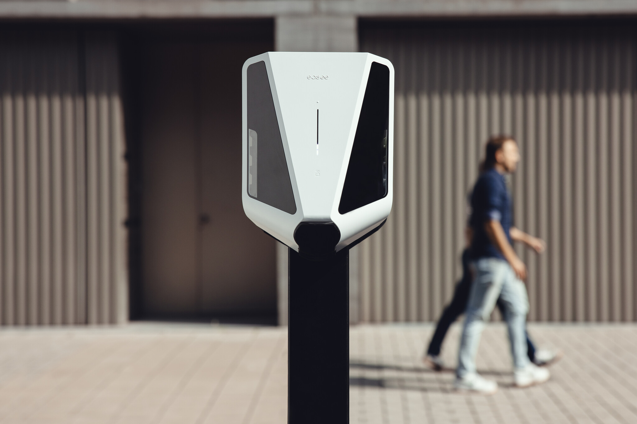 Easee  Charge UP 22kW