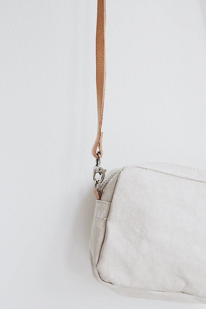 Uashmama Crossbody Bag