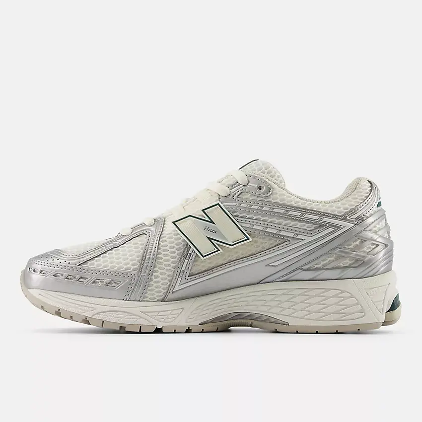 New Balance M1906REE Silver Metallic/Sea Salt