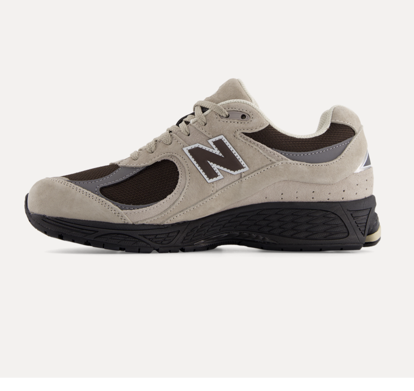 New Balance U2002RO Taupe/Black/Brown