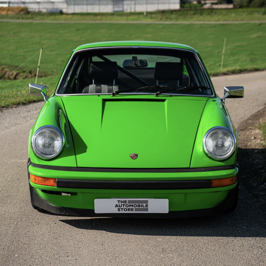 Baretta UPTOWN x The Automobile Store Porsche 911 3.2 1974