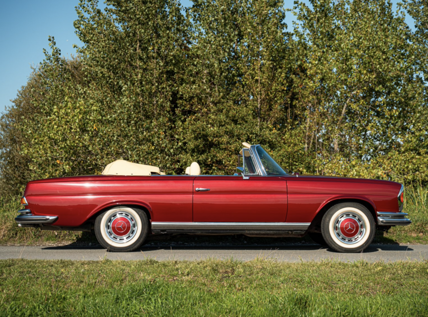 Baretta UPTOWN x The Automobile Store Mercedes-Benz 280SE Cabriolet fully restored  1968