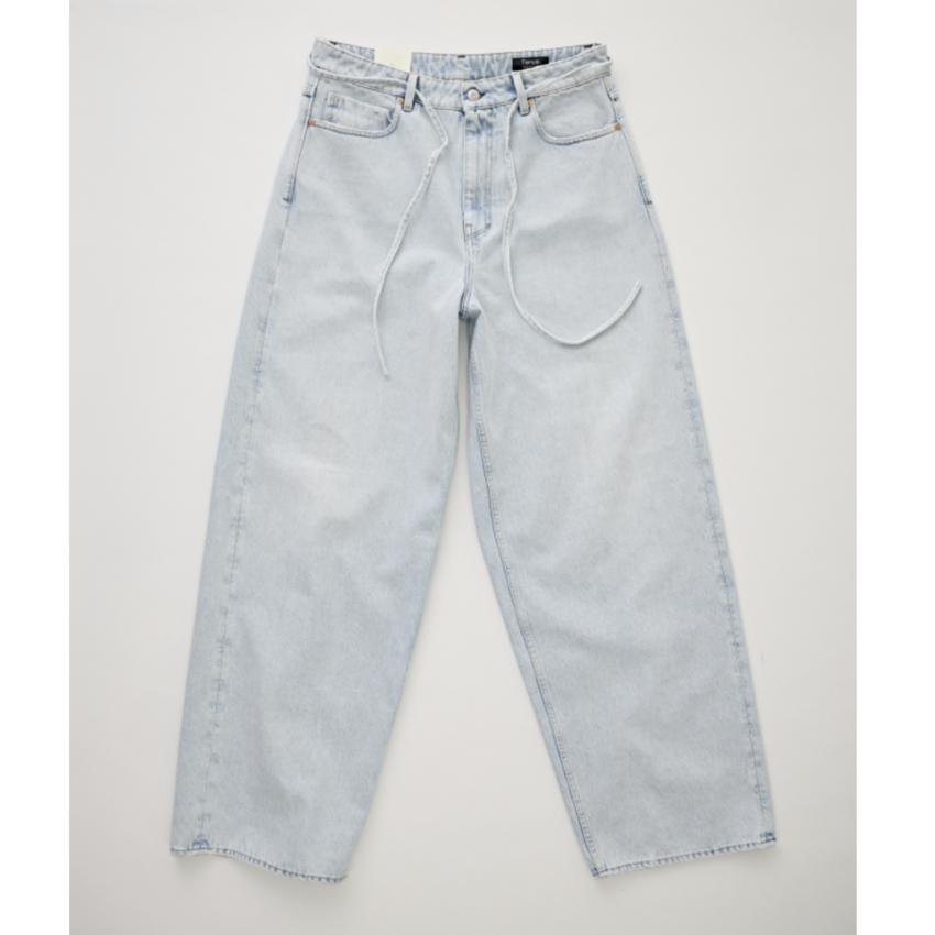 Tenue. Noah Jeans Sandy Lake