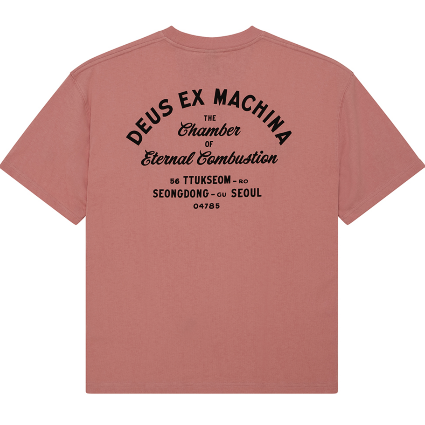 Deus Ex Machina Seoul Sign Tee Lobster Bisque Pink