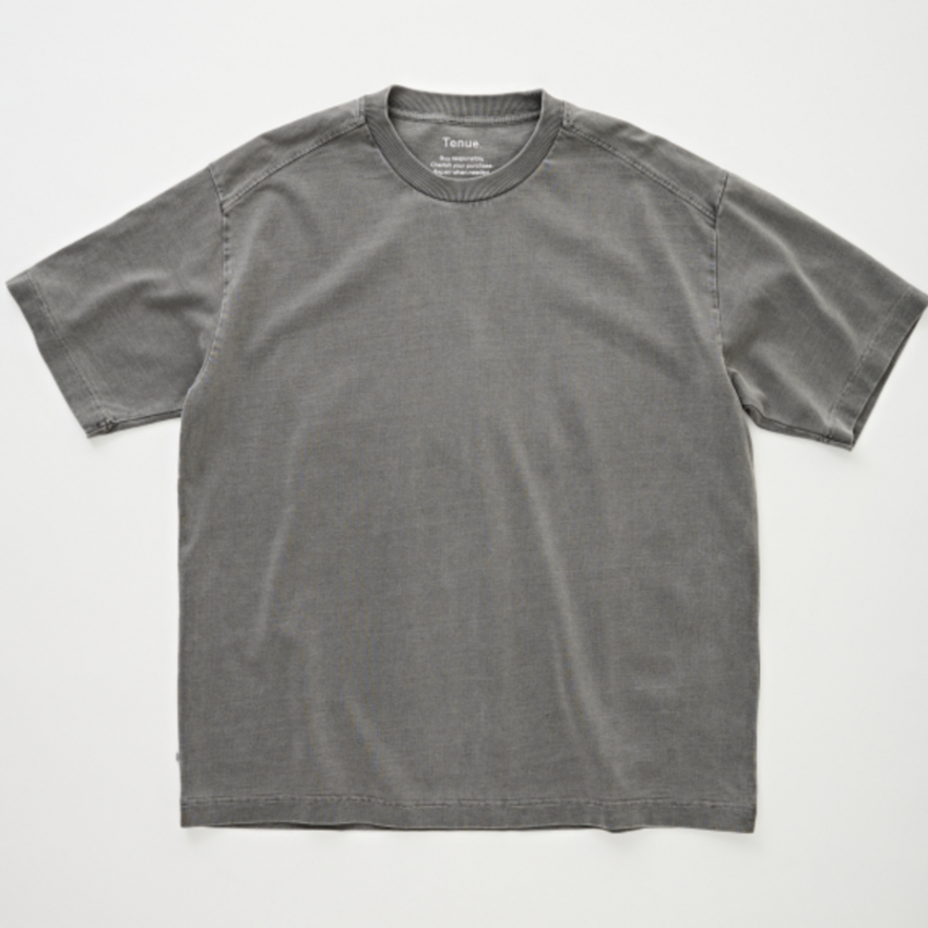 Tenue. Bruce Tee Basalt