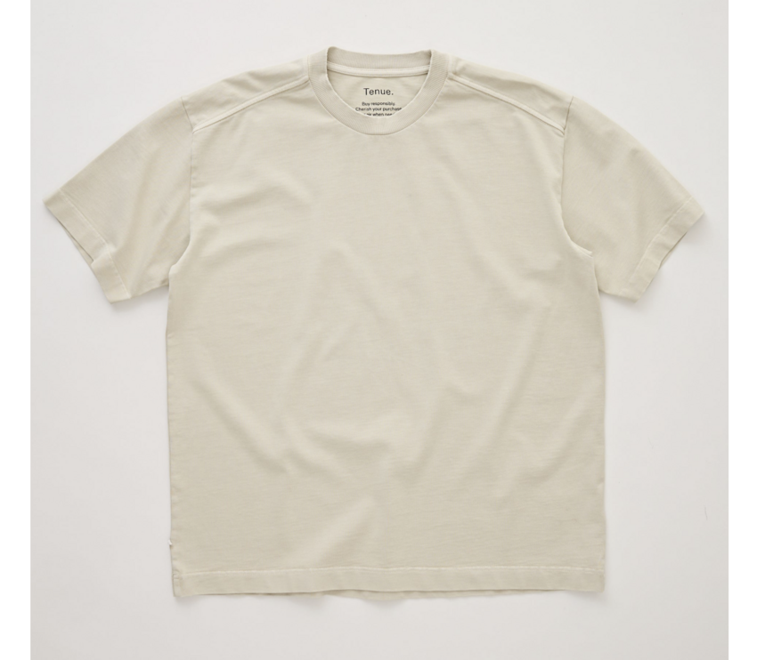 Tenue. Bruce Tee Clay