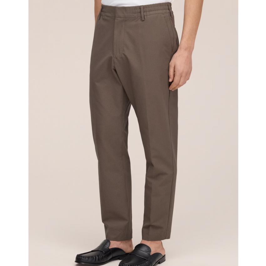 NN.07 Billie 10038 Mable Husk