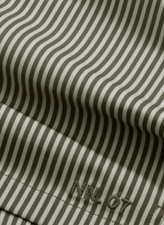 NN.07 Holiday Shorts 10039 Green Stripe