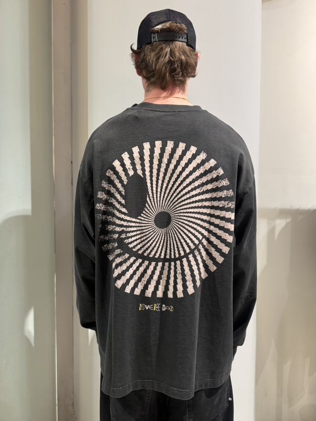 LOVELEE DAE LS Chuck Tee Clash Washed Black
