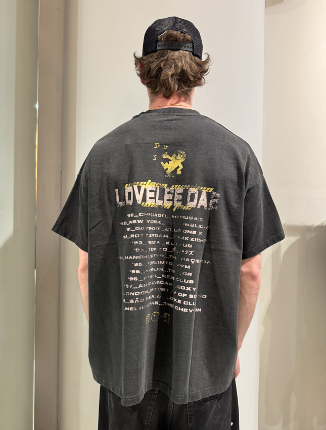 LOVELEE DAE SS Frankie Tee Worldtour Washed Black