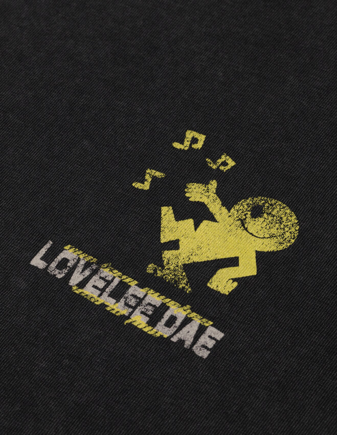 LOVELEE DAE SS Frankie Tee Worldtour Washed Black