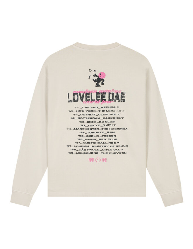LOVELEE DAE LS Chuck Tee Worldtour Vintage White