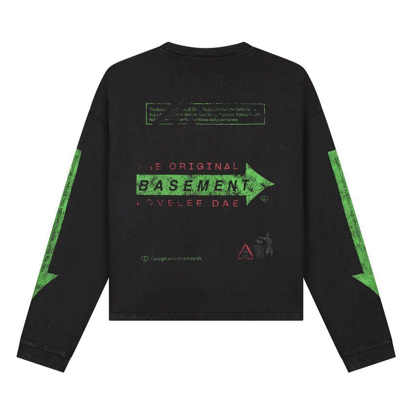 LOVELEE DAE LS Frankie Tee Basement Washed Black