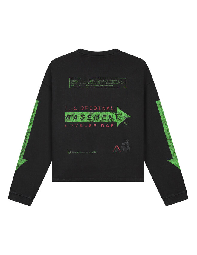 LOVELEE DAE LS Frankie Tee Basement Washed Black