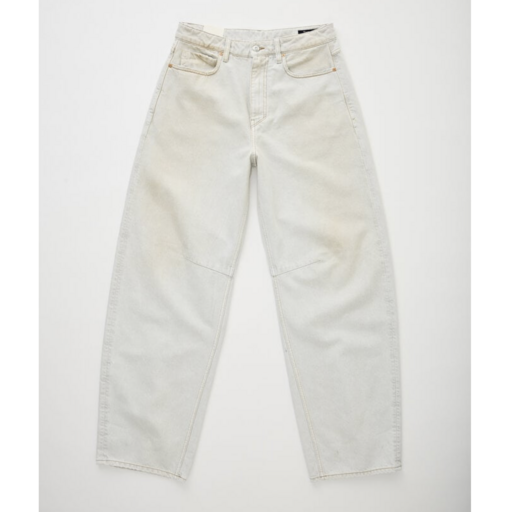 Tenue. Robyn Jeans Ontario