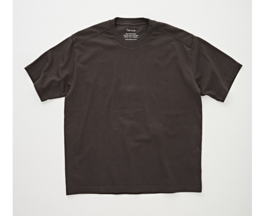 Tenue. Bruce Tee Sunfaded