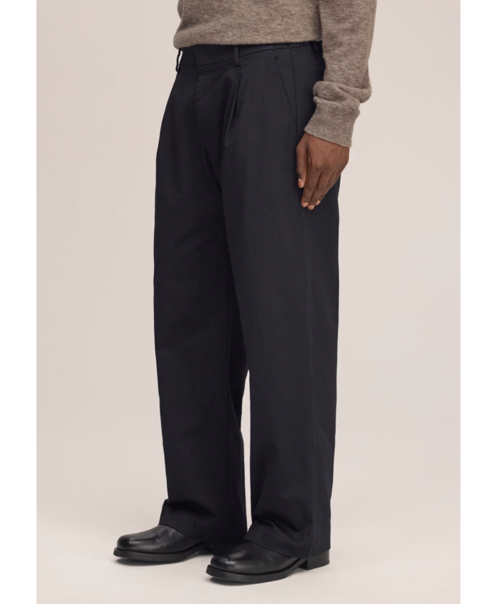 NN.07 Kay 10037 Black
