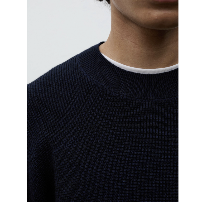 Norse Projects  Hirtshals Tech Merino Waffle Crewneck Dark Navy