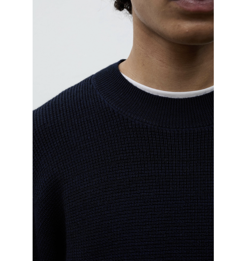 Norse Projects  Hirtshals Tech Merino Waffle Crewneck Dark Navy