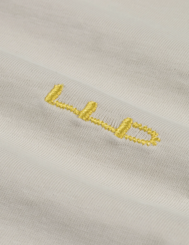 LOVELEE DAE LS Chuck Tee Basic LLD Logo White