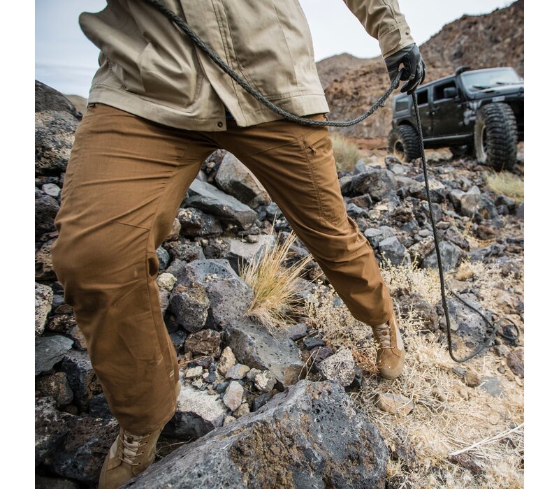 Apex Pant - Black