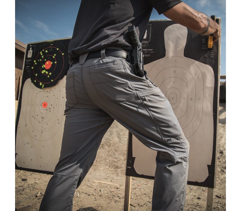 Apex Pant - Black