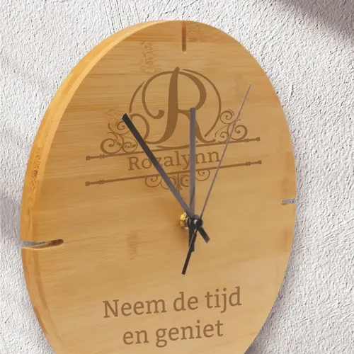 Horloge murale en bambou personnalisée