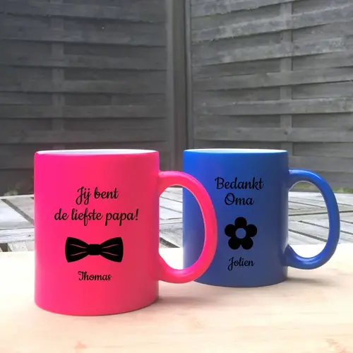 Mug Néon avec texte et image