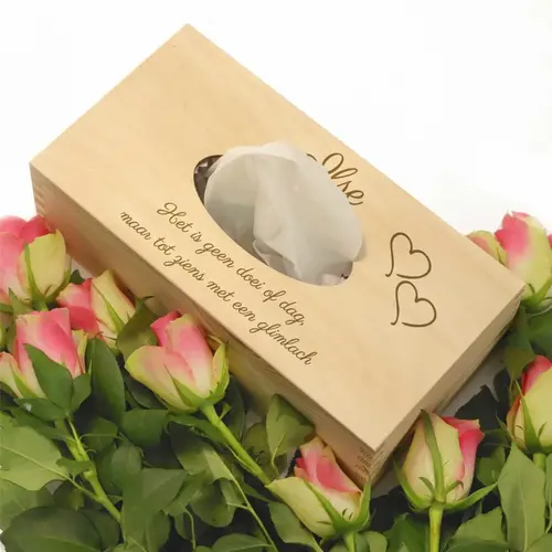 Tissue box in hout gepersonaliseerd