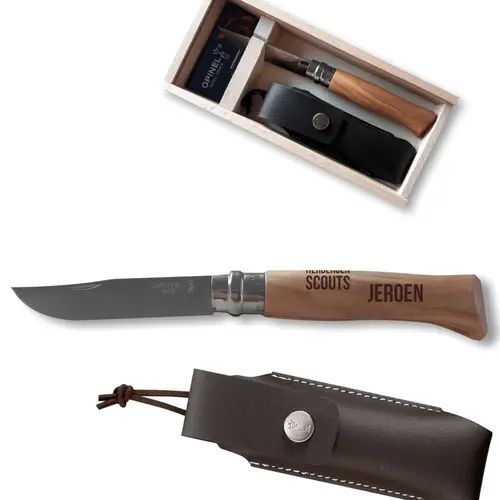 Opinel zakmes N°08  met etui