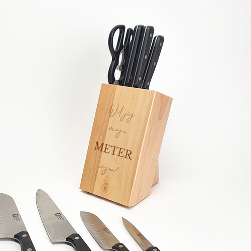 Messenblok met tekst gegraveerd Messenblok met tekst gegraveerd