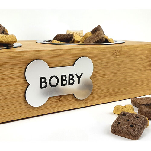 Mangeoire pour chien ou chat avec nom gravé Mangeoire pour chien ou chat avec nom gravé