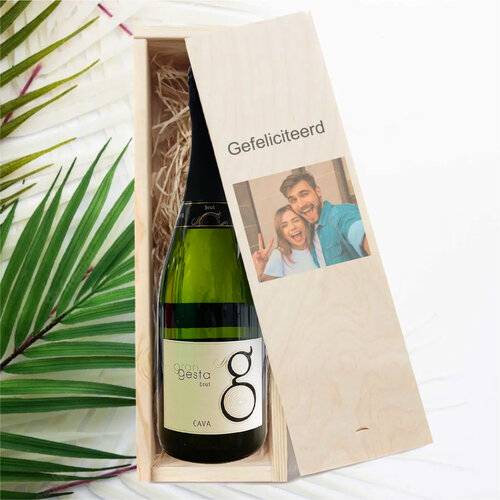 Cava in houten kist met foto