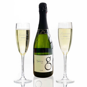 Coffret Cadeau Cava avec verres gravés Coffret Cadeau Cava avec verres gravés