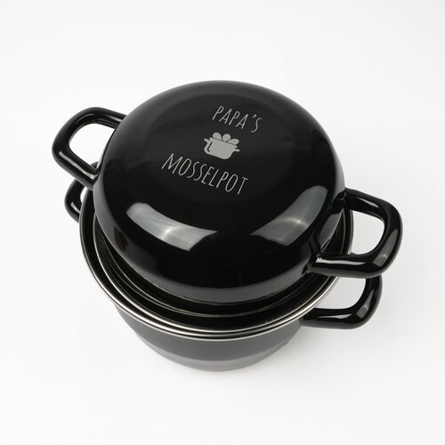 Mosselpot met gravering