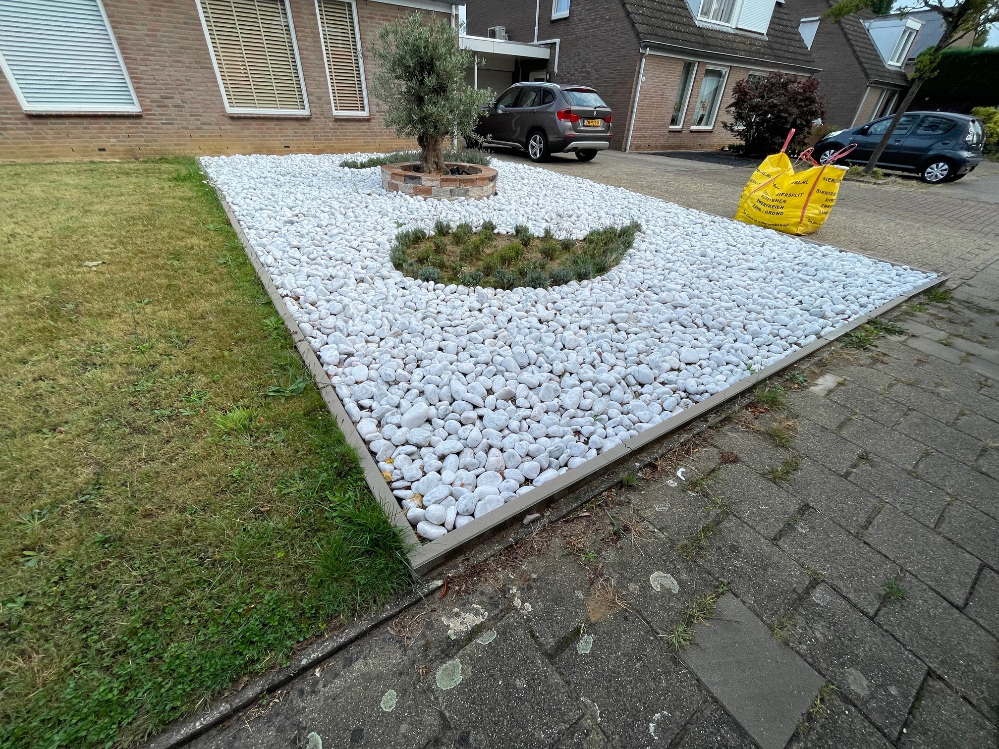 Carrara sierstenen rond 60-100 mm (bigbags)