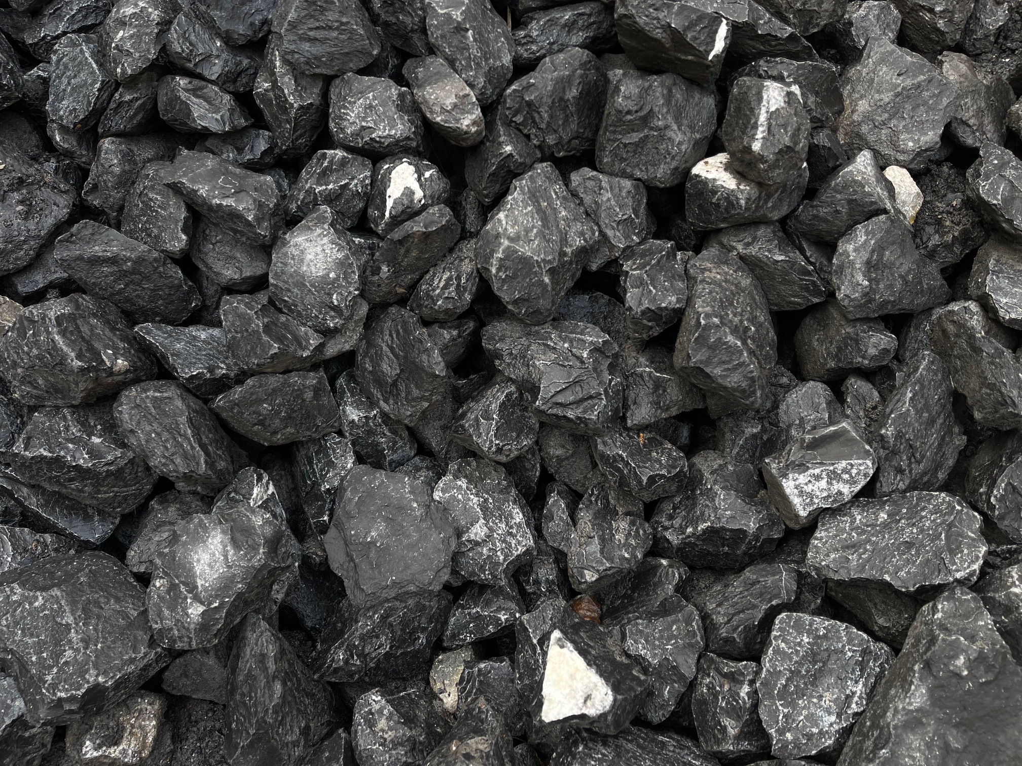 Ardenner Grijs sierstenen rots Doornik 6-12cm/9-15cm (bigbags)