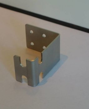 Beugels voor hout of steen