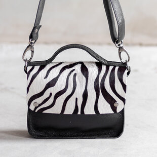Tas Maren - Zwart/zebra  front
