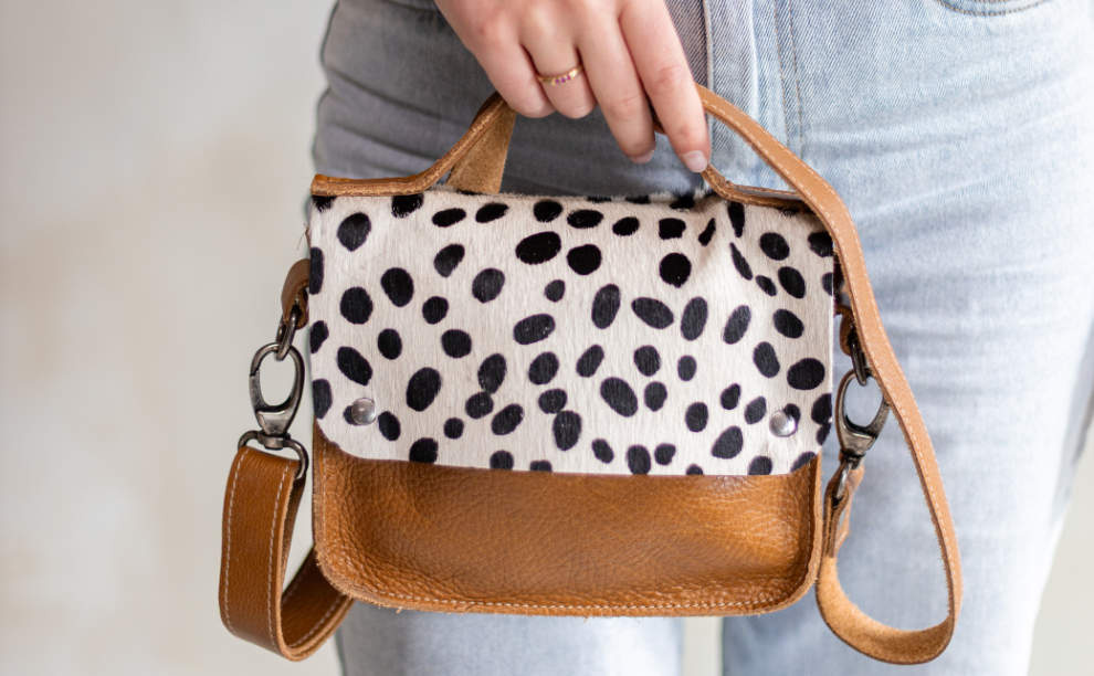 koeienhuid tassen en clutches
