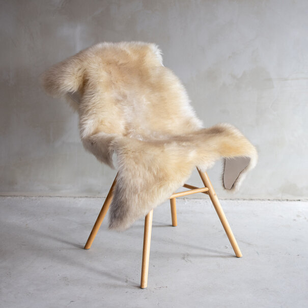 Van Buren sinds 1861 Duitse Zwartkop Schapenvacht - ca. 115x70cm - SVV-480