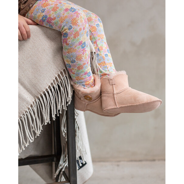 Van Buren sinds 1861 Lamsvacht kindersloffen Davin - Roze - 3 maten