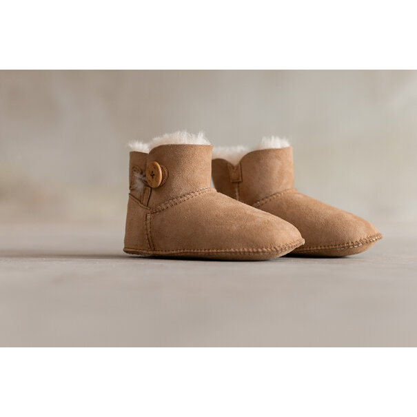 Van Buren sinds 1861 Lamsvacht kindersloffen Davin - Camel - 3 maten